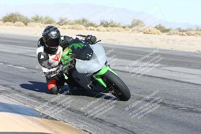 media/Dec-01-2025-Moto Forza (Mon) [[2daa91e15f]]/1-Advanced Group/Session 4 (Turn 10 Inside)/